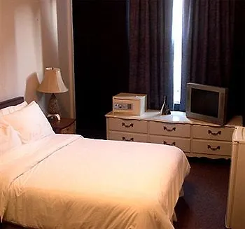 Hotel Ambassador Vancouver