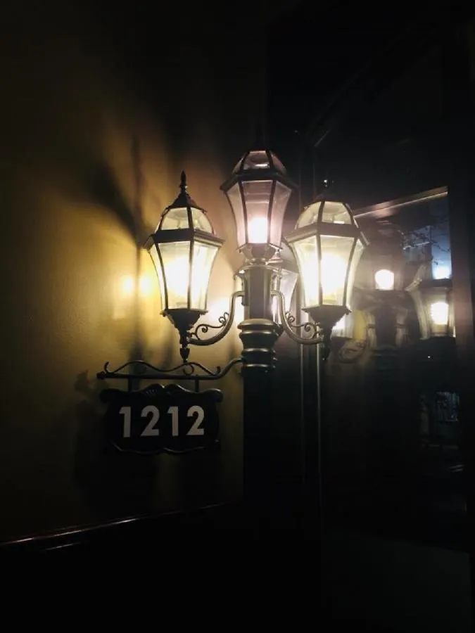 Hotel Ambassador Vancouver